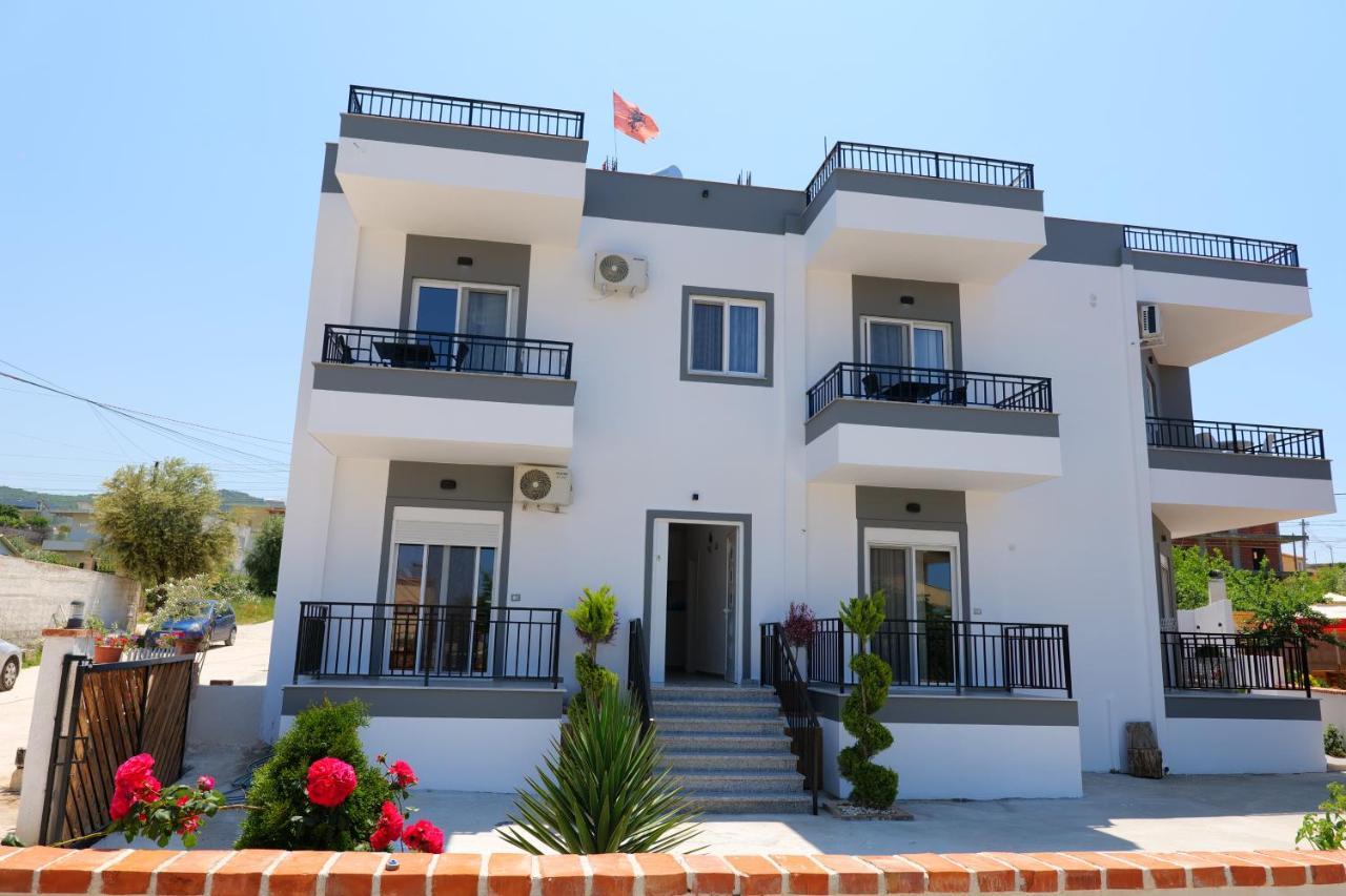 Julies Vila Εξαμίλιο Εξωτερικό φωτογραφία